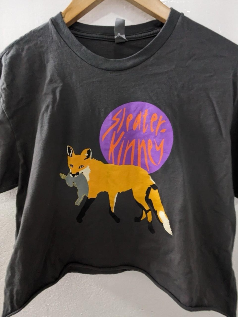 Sleater Kinney 2021 tour Fox Tee - Charcoal with Purple Accent - Unisex M